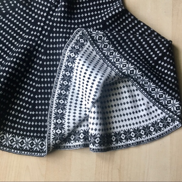 Circle skirt - Picture 2 of 2